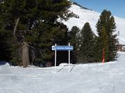 Signalisation des pistes vers le télésiège Kalditsch/Doladizza