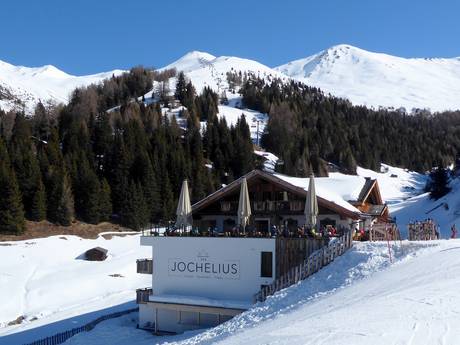 Tiroler Oberland: offres d'hébergement sur les domaines skiables – Offre d’hébergement Nauders am Reschenpass – Bergkastel
