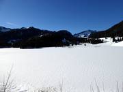 Vue sur le Spitzingsee et le domaine skiable