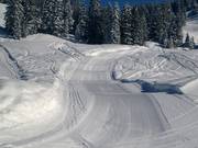 Petite piste à vagues sur le terrain d'entraînement