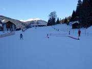 Téléski pour débutants dans la vallée à Viehhofen