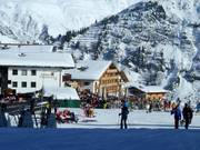 Vue sur les restaurants à Oberlech