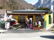 Au Seilbahnstüberl, vous pouvez faire une pause dans la vallée.