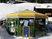 Lieu recommandé pour l'après-ski : „Pitzis“ Schirmbar