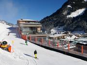 L’Edelweiss (5 étoiles) à la station inférieure de la Panoramabahn Großarltal