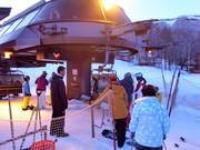 Lors de l’embarquement, on est accueilli chaleureusement.