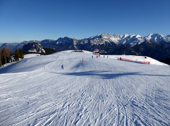 Vue panoramique de la piste Schwarzeck Vue panoramique de la piste Schwarzeck