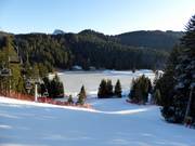 Piste Ust avec vue sur le lac