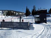 Talvijärvi - Téléski à pioches