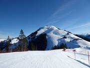 Piste Kleine Salve à Itter avec vue sur la Hohe Salve