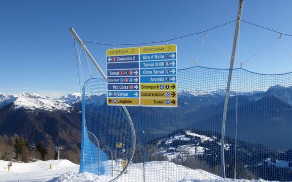 Udine: indications de directions sur les domaines skiables – Indications de directions Zoncolan – Ravascletto/Sutrio