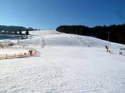 Vue sur la piste principale