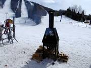 Cheminée ouverte à la station de vallée