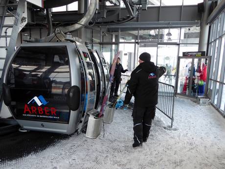 Ostbayern : amabilité du personnel dans les domaines skiables – Amabilité Arber
