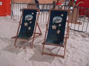 Les chaises longues invitent à profiter de l'après-ski dans le Snowhall
