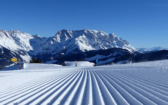 Skier dans le district de Sankt Johann im Pongau