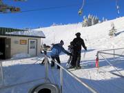 Au téléski, la perche est toujours remise.