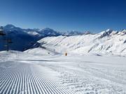 Préparation parfaite des pistes dans le domaine skiable de Belalp