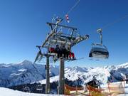 Uga-Express - 4 places | Télésiège rapide (débrayable) avec capots de protection
