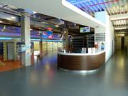 Zone des caisses du hall de ski