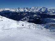 Vue sur le domaine skiable Disentis 3000