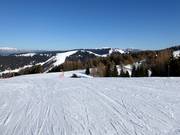 Vue depuis le Martinella sur le Sommo Alto jusqu'au Passo Coe