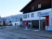 Accès au domaine skiable