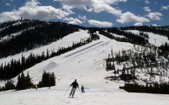 Skier près de Winter Park