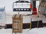 Poubelle à une station de remontée mécanique