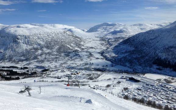 Skier à Myrkdalen
