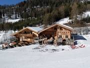 Chalet de restauration typique sur le domaine skiable de Val Gardena