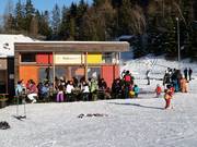 La salle des enfants à la station de vallée
