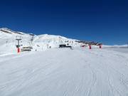 Large piste d'entraînement au téléski Stafellift