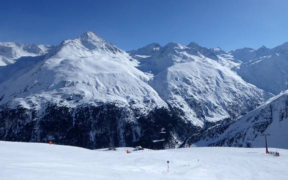La plus haute gare aval dans l' Ötztal (vallée d'Oetz) – domaine skiable Vent