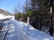 Arrêt de bus au téléski Schneeflucht
