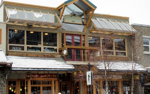 Chalets de restauration, restaurants de montagne  Chaînon Sawback – Restaurants, chalets de restauration Mt. Norquay – Banff