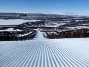 Préparation parfaite des pistes dans le domaine skiable de Hemavan