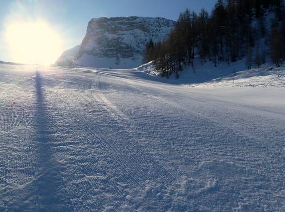 Piste fraîchement préparée le matin