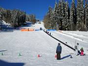 Tapis roulant dans le Sun Peaks Village
