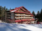 Club Hotel Yanakiev directement sur la piste
