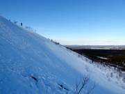 Pente raide de poudreuse à Levi