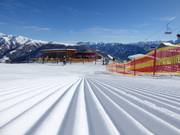 Piste parfaitement préparée dans le domaine skiable de Sillian