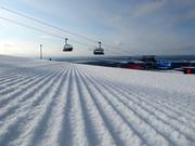 Préparation parfaite des pistes dans le domaine skiable de Levi