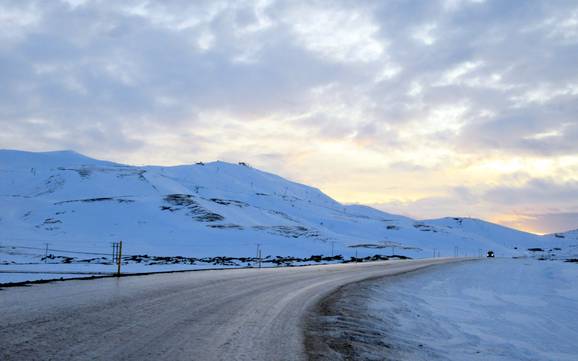 Islande: Accès aux domaines skiables et parkings – Accès, parking Bláfjöll