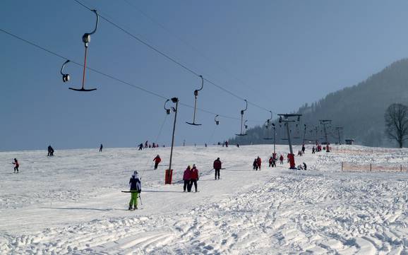 La plus haute gare aval dans le Massif de l'Empereur (Kaisergebirge) – domaine skiable Amberglift – Walchsee