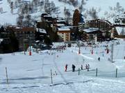 Piste à l’un des téléskis gratuits pour débutants