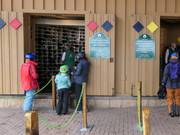 Consigne à skis gratuite pendant la journée et la nuit