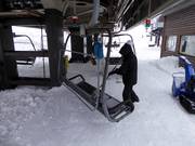 En cas de chute de neige, les sièges sont dégagés.