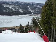 Enneigement par canons à neige dans le domaine skiable d’Åre