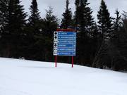 Signalisation des pistes au Mont-Sainte-Anne